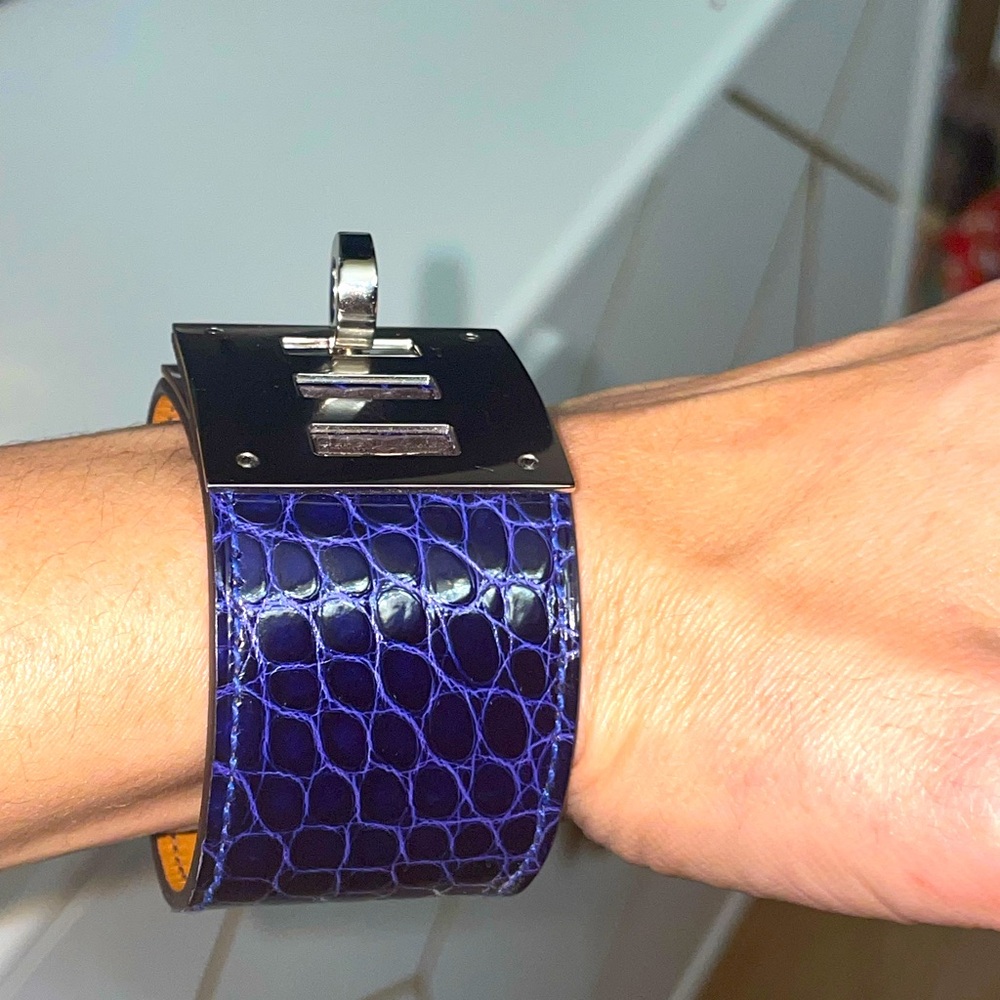 Hermés blue electric Kelly bracelet